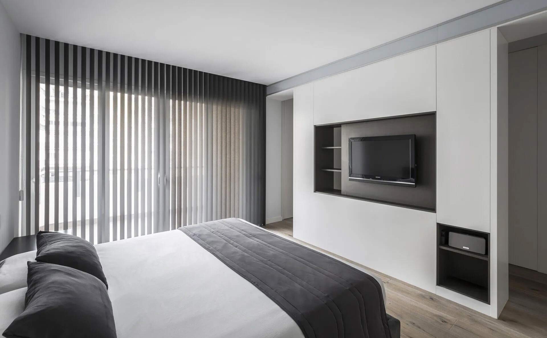 cortina de lamas verticales